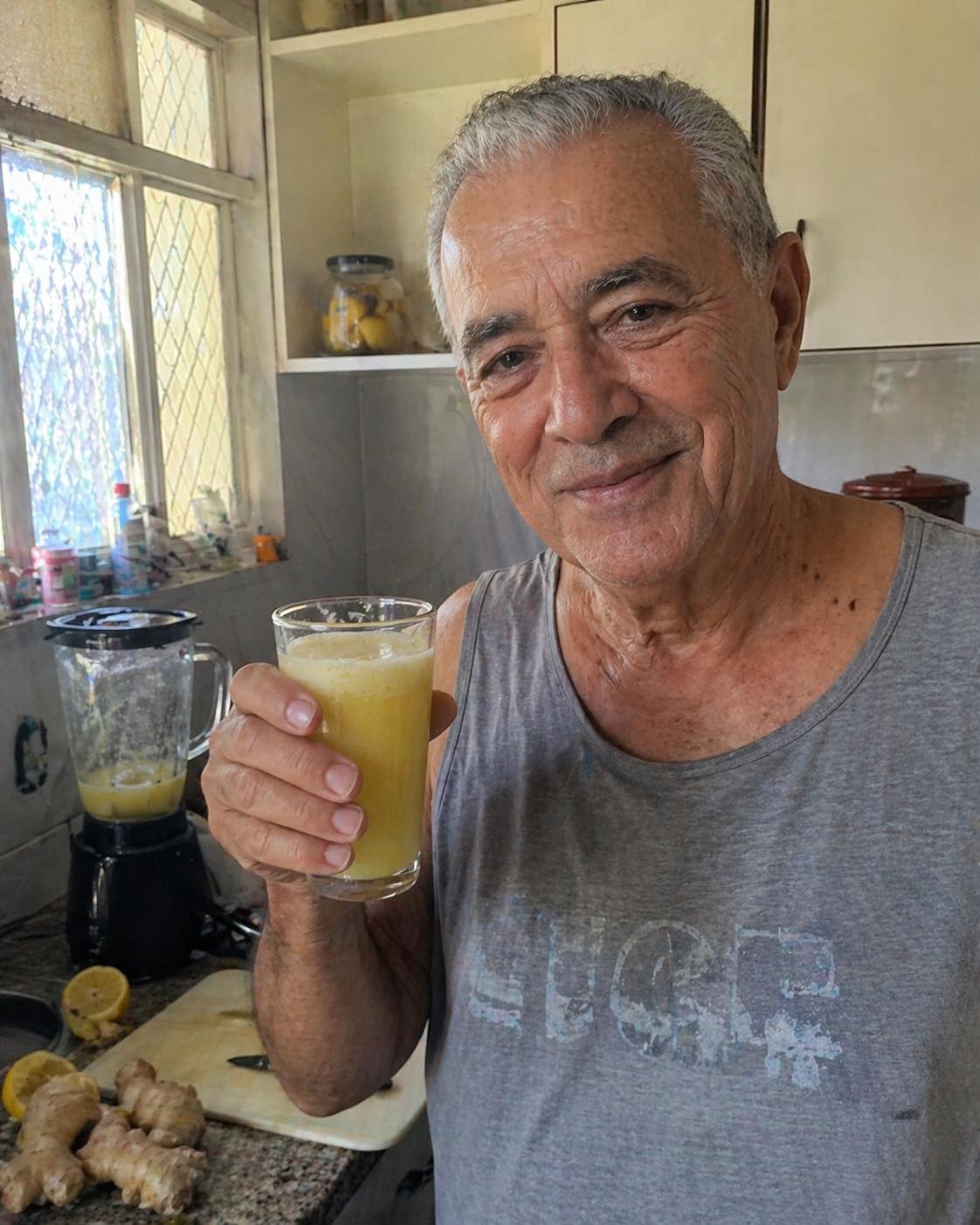 Zumo de jengibre: energía al instante