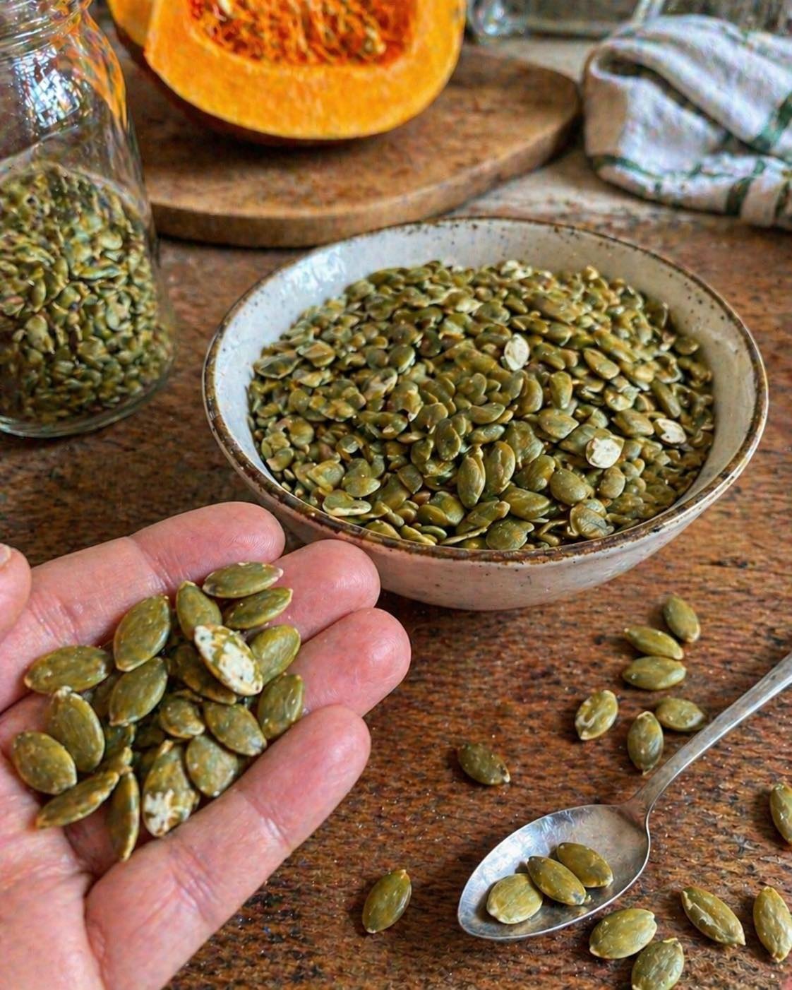Científicos revelan qué puede causar el consumo de semillas de calabaza…