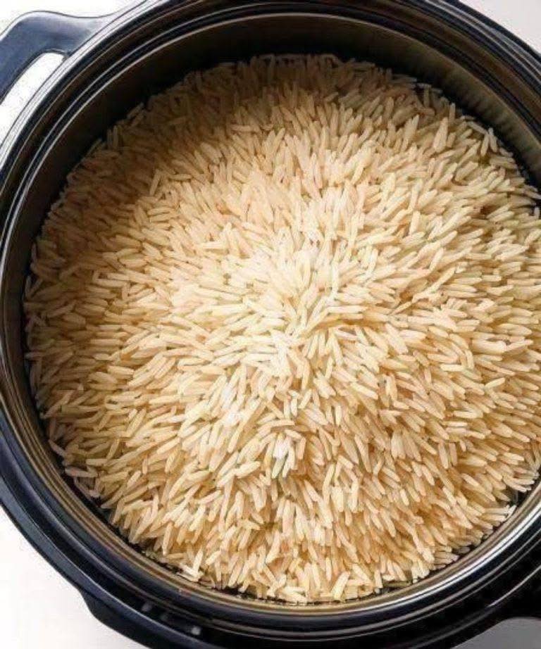 Médicos revelan qué causa comer arroz todos los días…