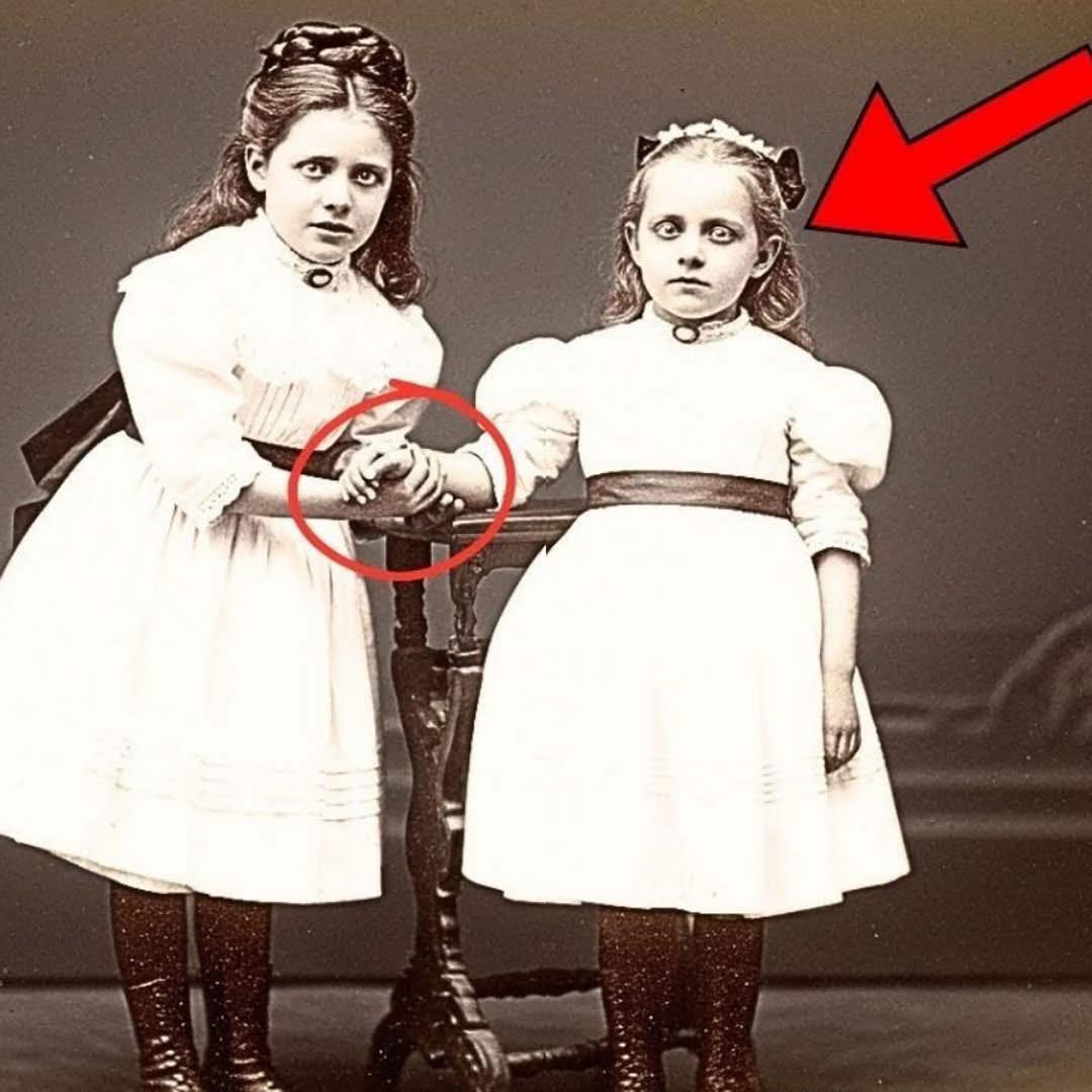 La foto de 1888 que parecía inocente — hasta que la restauración reveló una verdad sombría